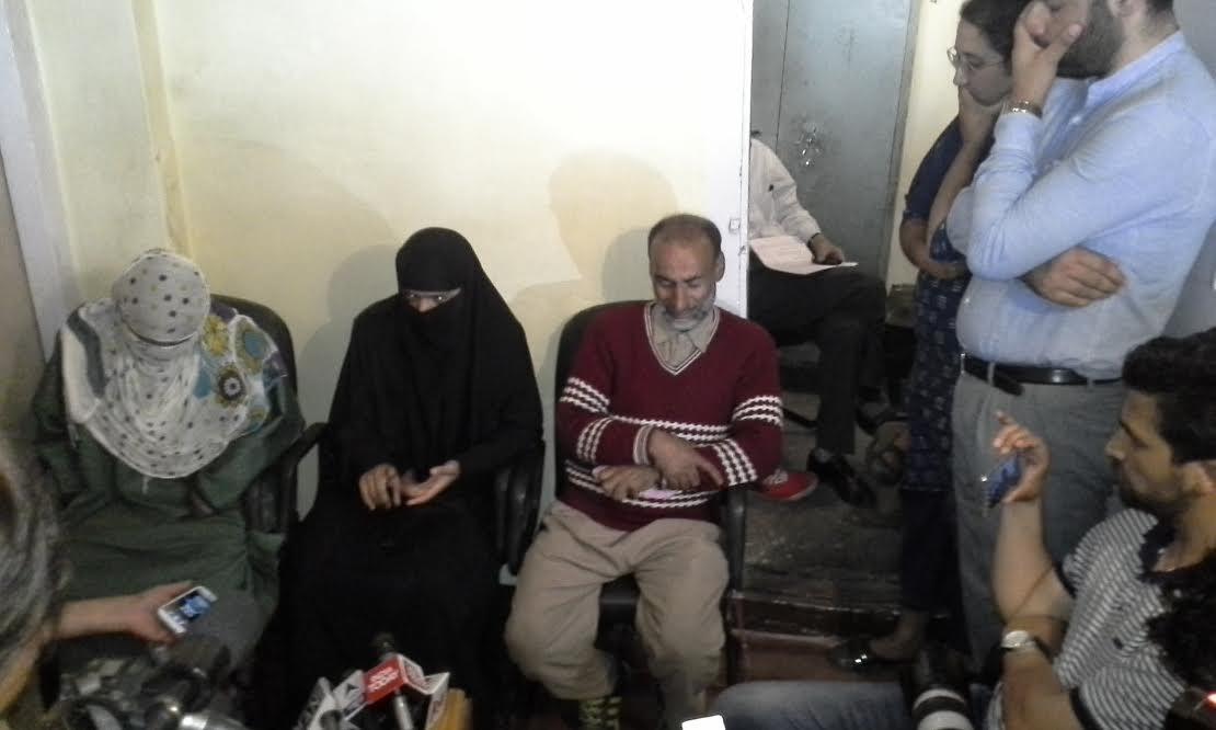 Handwara girl alleges molestation by army man, harassment by police